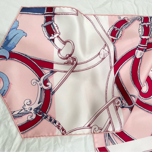 Auth Hermes L'instruction du Roy Rose Pink long silk shawl scarf NWT and Box! - Picture 4 of 9